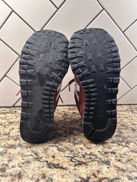 New Balance 515 Burgundy and White Low-Top Sneakers - Picture 3 of 5